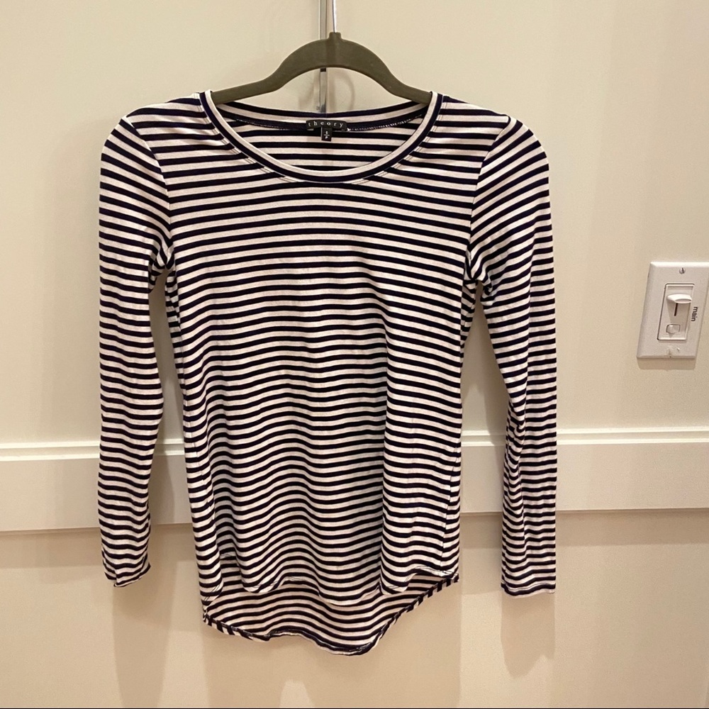 Theory long sleeve